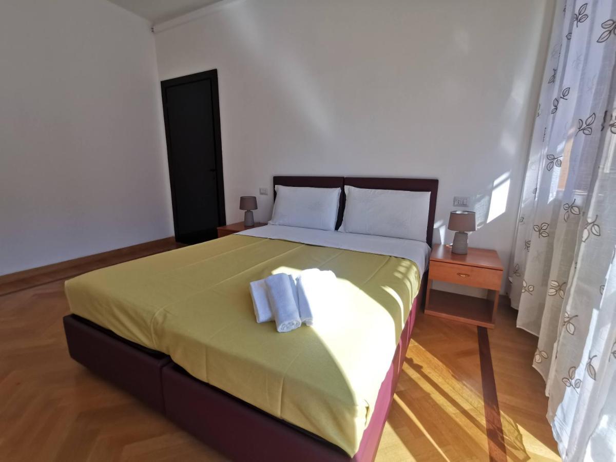 Pergolesi Apartments Мілан Екстер'єр фото