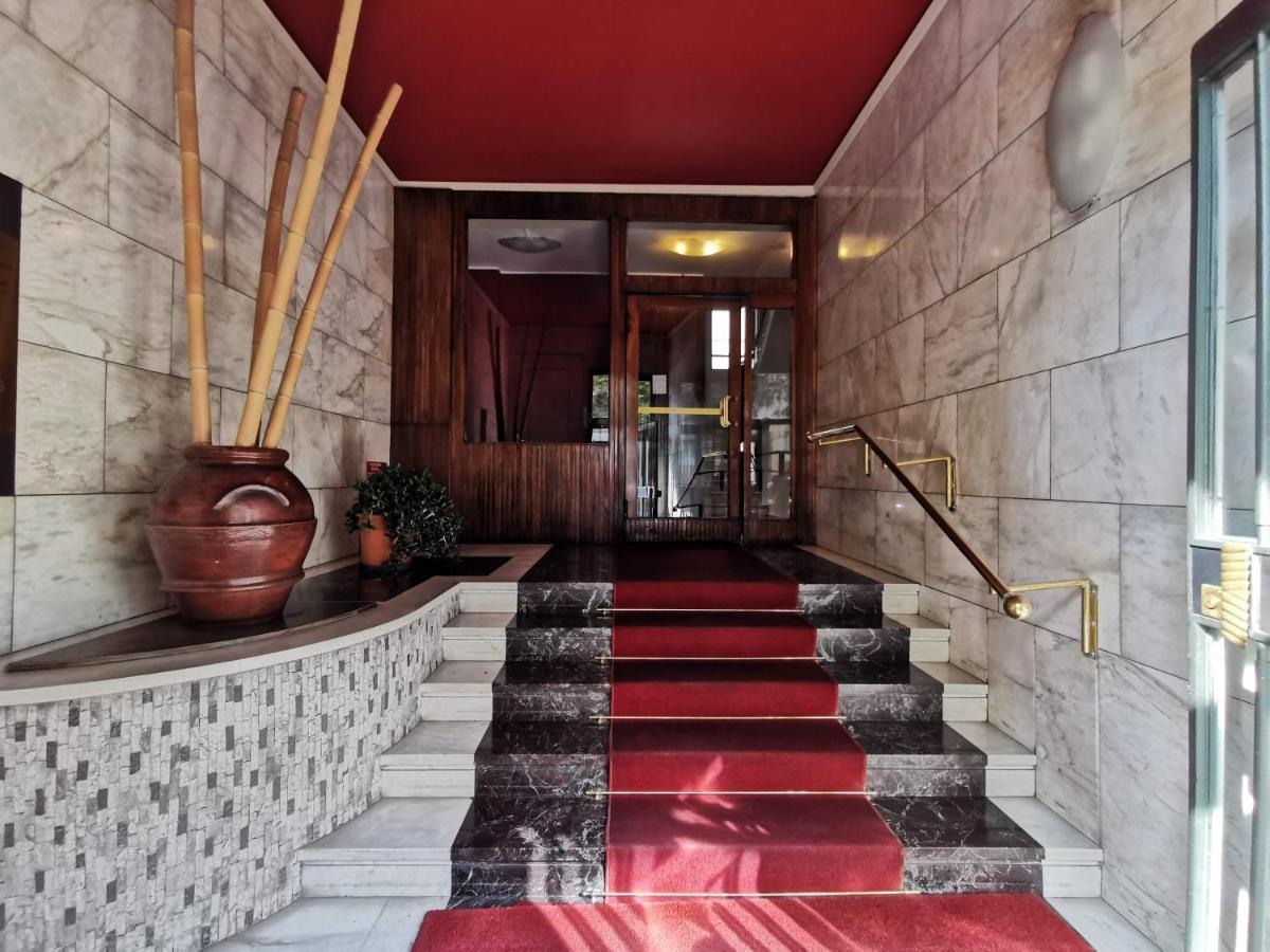 Pergolesi Apartments Мілан Екстер'єр фото